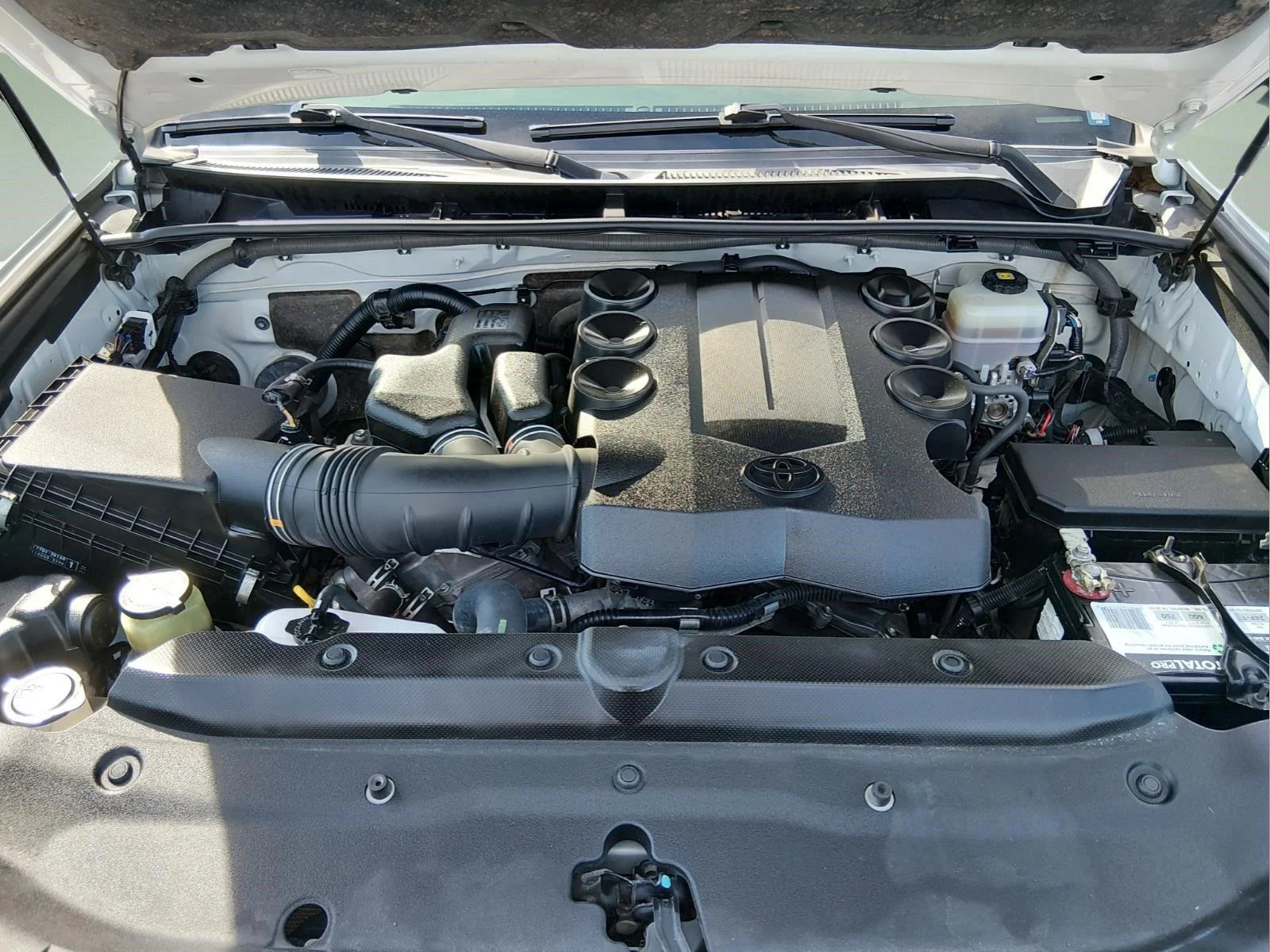 Used 2019 Super White Toyota SR5 image 14