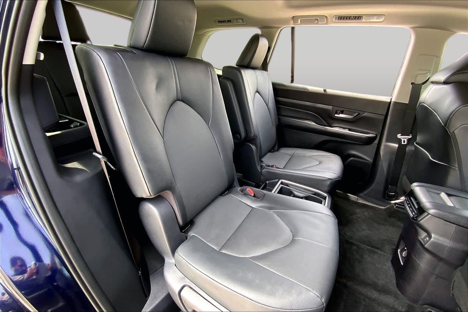 Used 2025 Blueprint Toyota XLE image 19