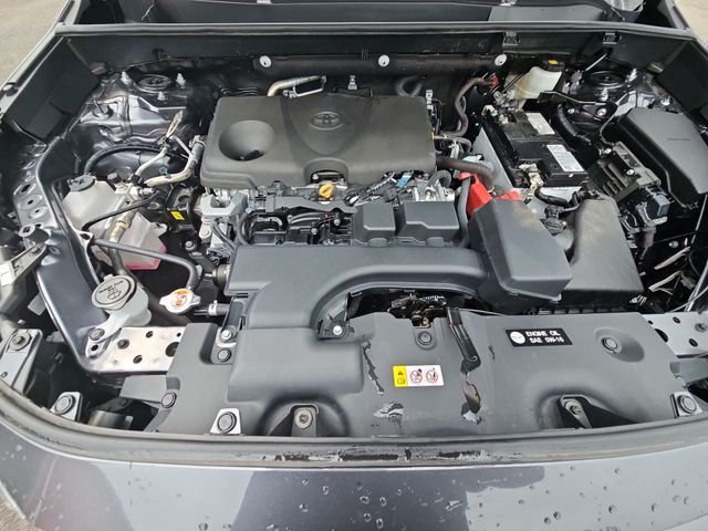 Used 2025 Gray Toyota LE image 33
