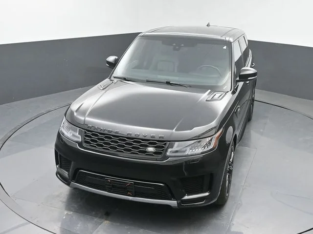 Used 2022 Black Land Rover HSE Silver Edition image 30