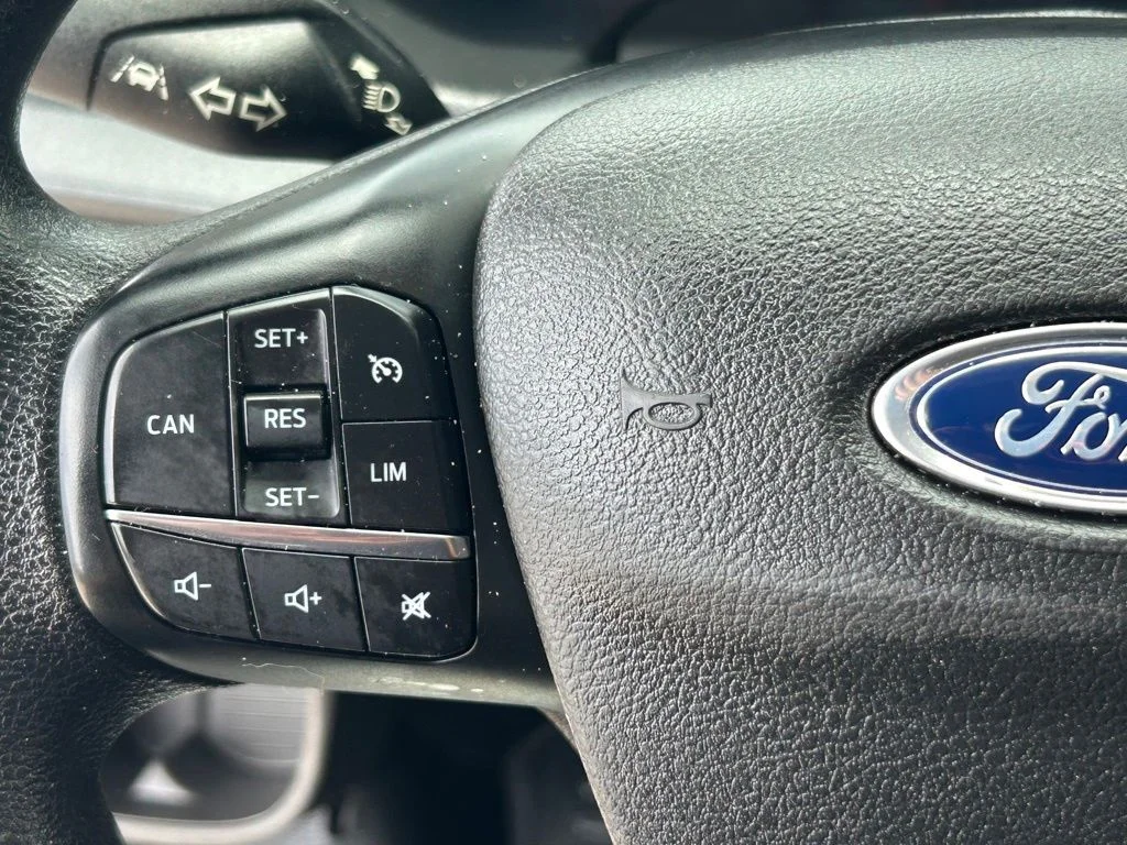 Certified Used 2021 Oxford White Ford Base image 32