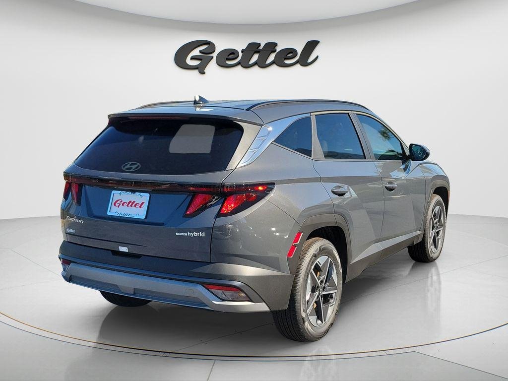 New 2026 Gray Hyundai SEL AWD image 4