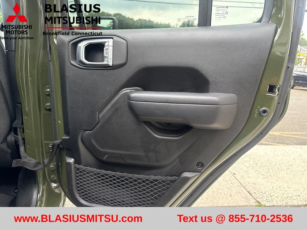 Used 2024 Green Jeep Sport S 4xe image 43
