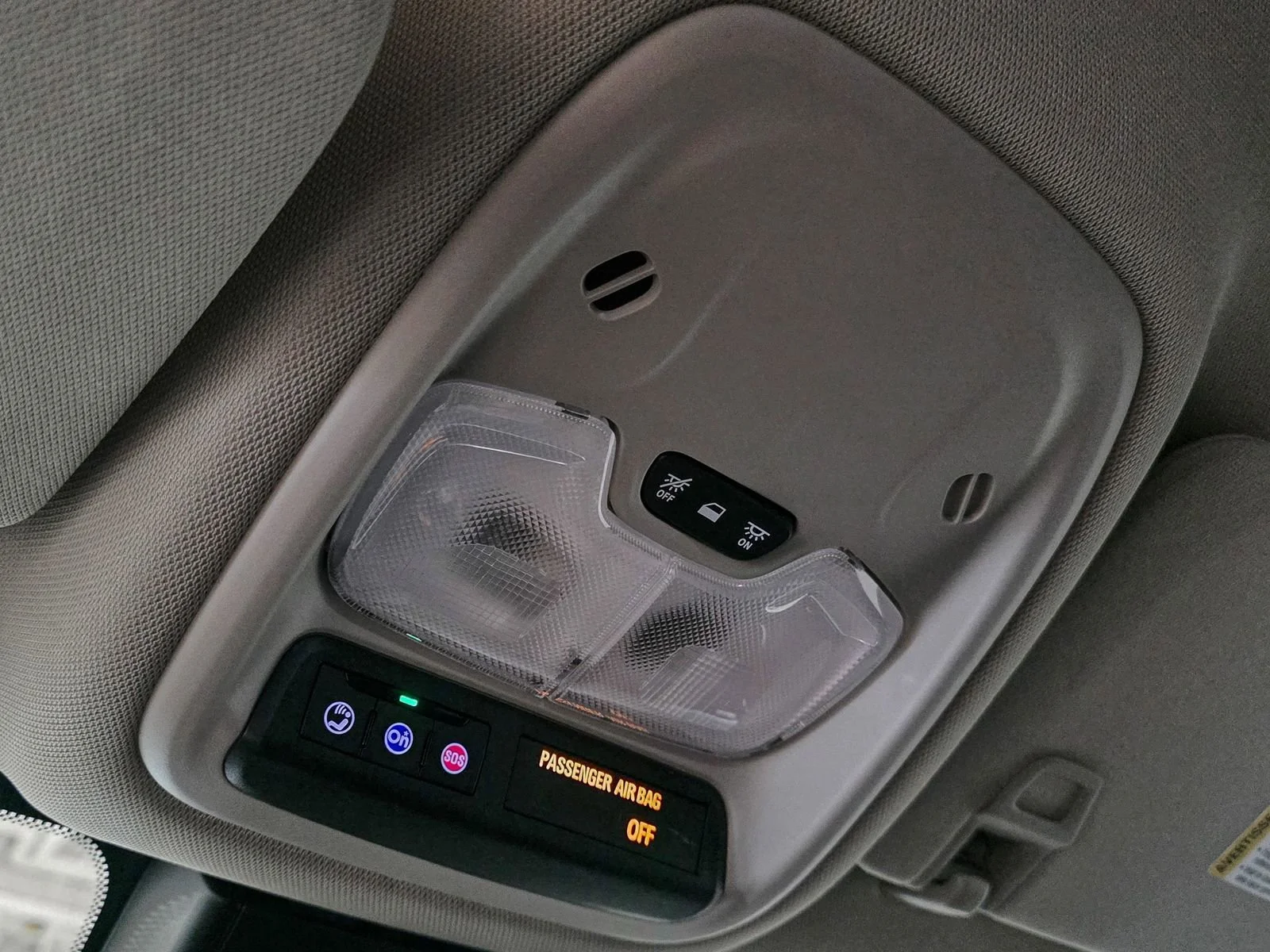 New 2026 Summit White Buick Preferred image 30