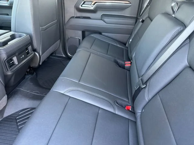 2026 Chevrolet Silverado 1500 LT Trail Boss - Photo 12
