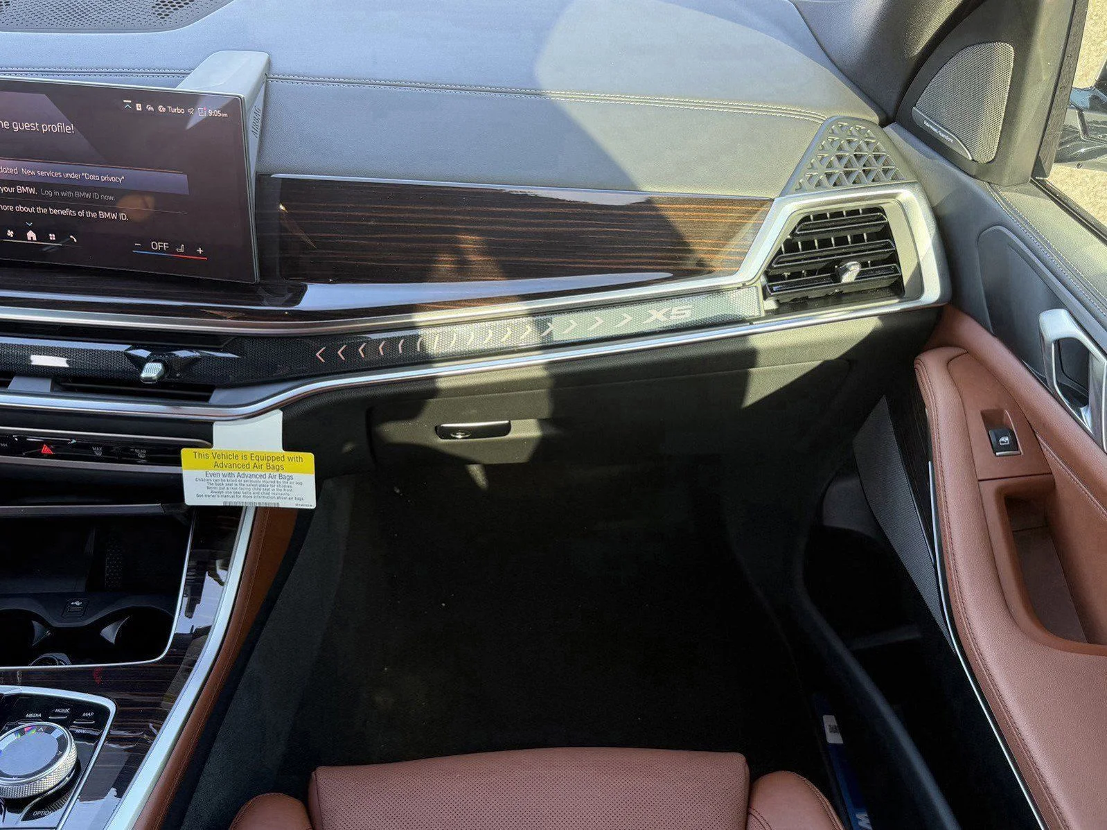 2026 BMW 3 Series 330i - Photo 17