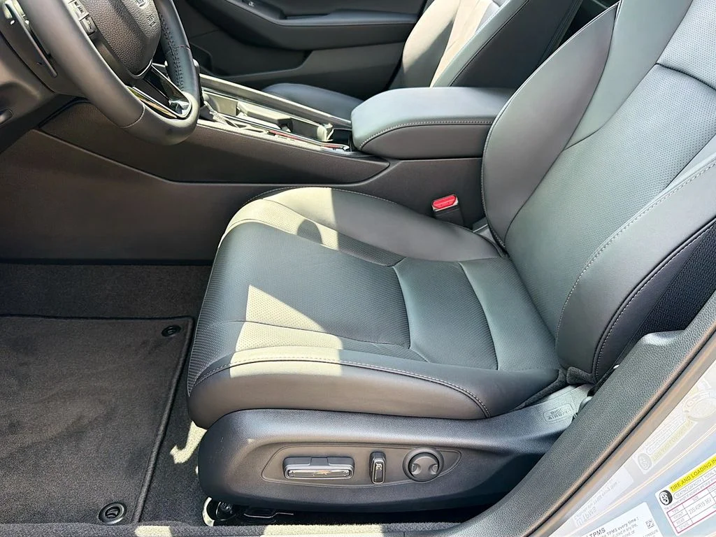 New 2026 Urban Gray Pearl Honda Sport-L image 19