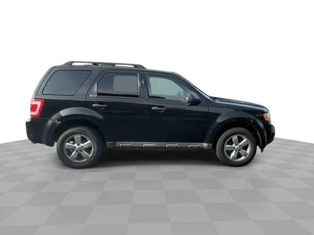 Used 2011 Black Ford XLT image 9
