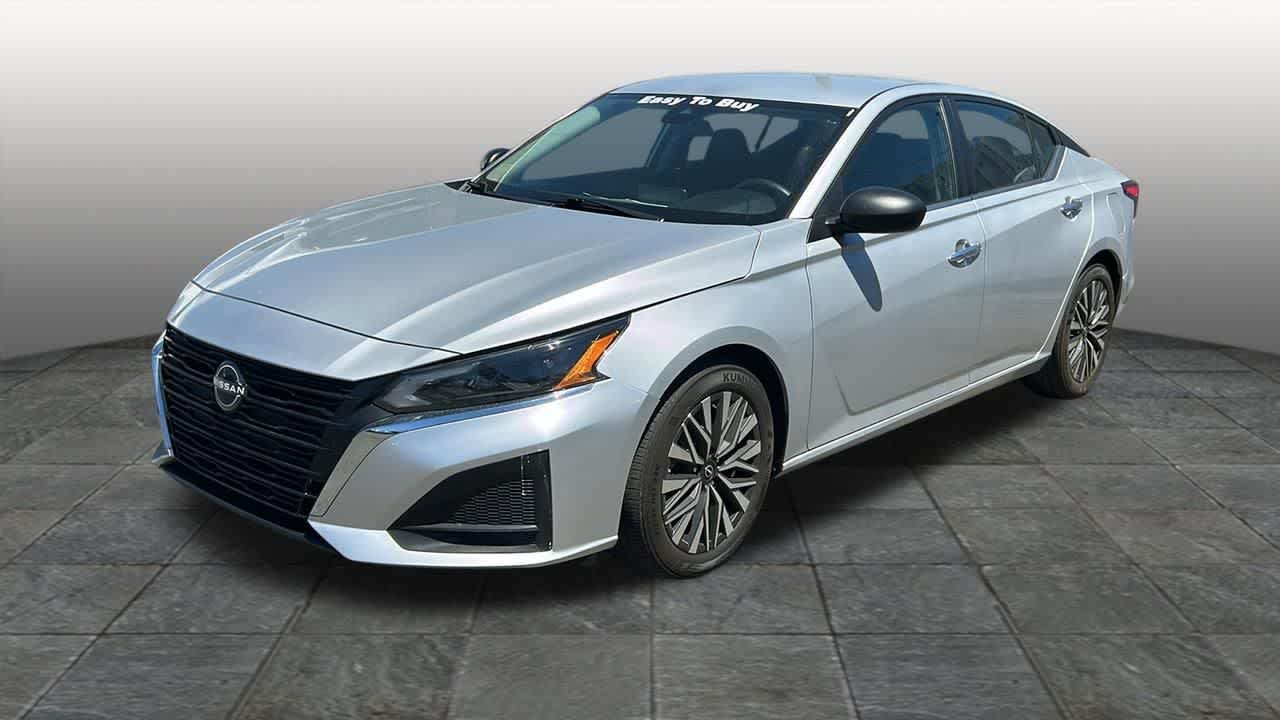 2024 Nissan Altima 2.5 SV's photo