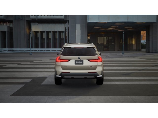 New 2026 Dune Grey Metallic BMW xDrive28i image 5