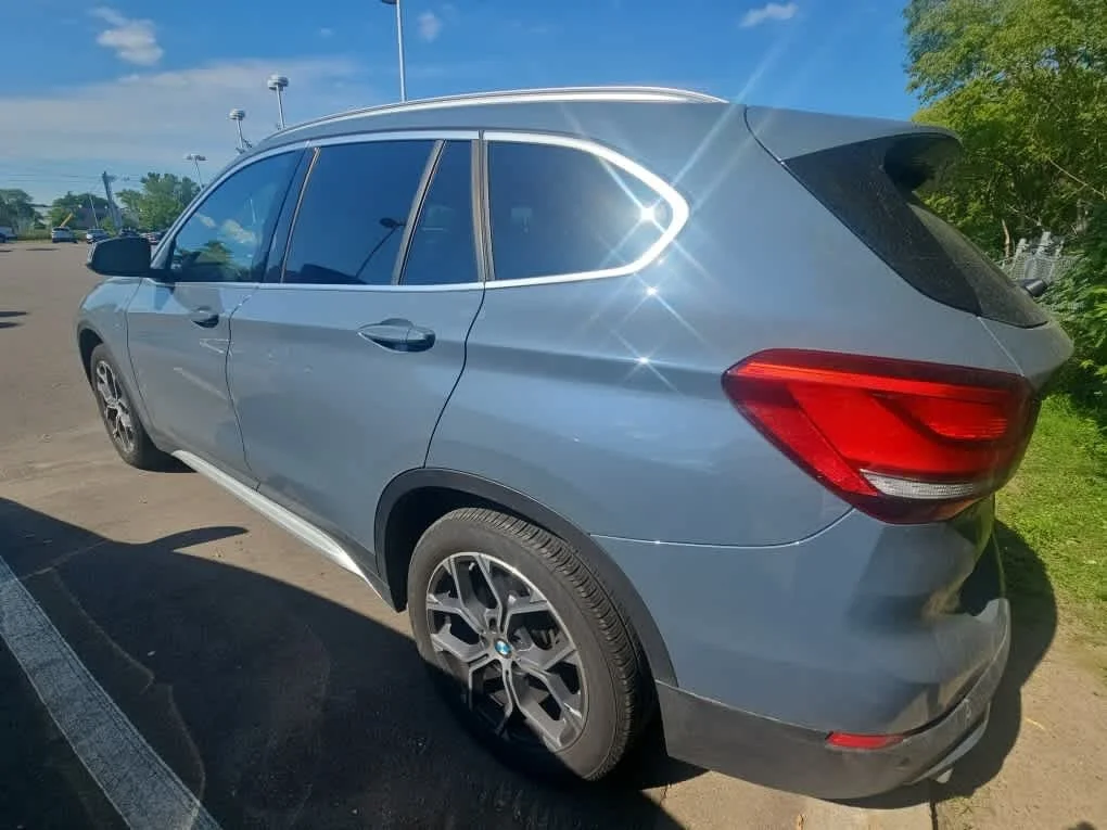 Used 2020 Storm Bay Metallic BMW xDrive28i image 6