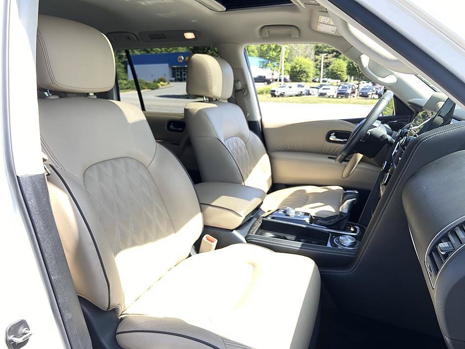 Certified Used 2023 Aspen White Tricoat Nissan Platinum image 18