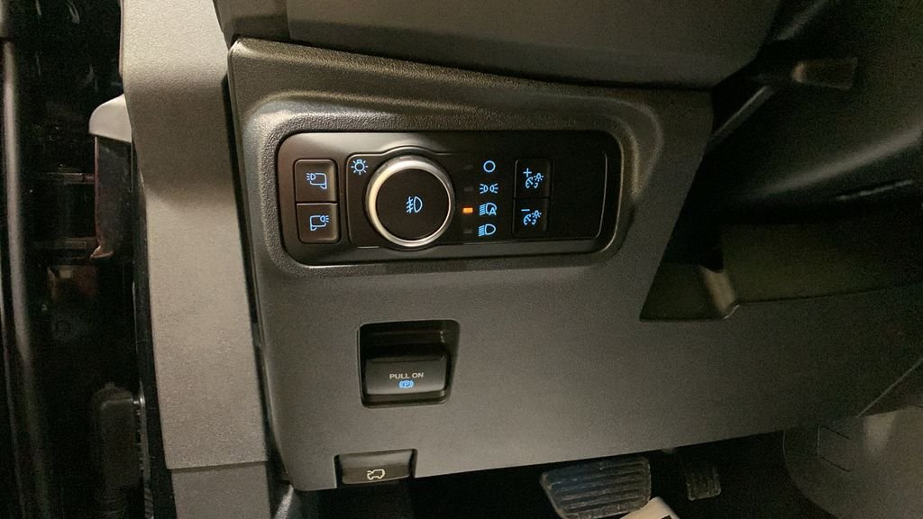 Used 2025 Black Ford Badlands image 30