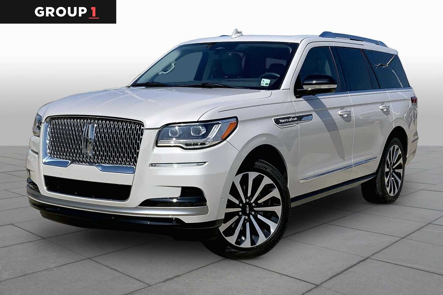 2024 Lincoln Navigator Reserve 4WD's photo