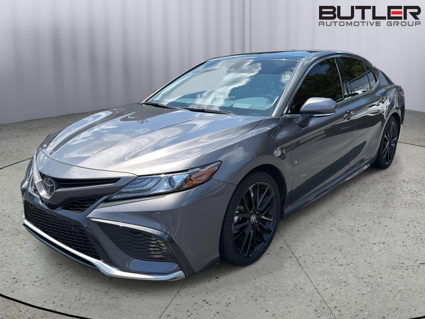 Used 2023 Predawn Gray Mica Toyota XSE image 2