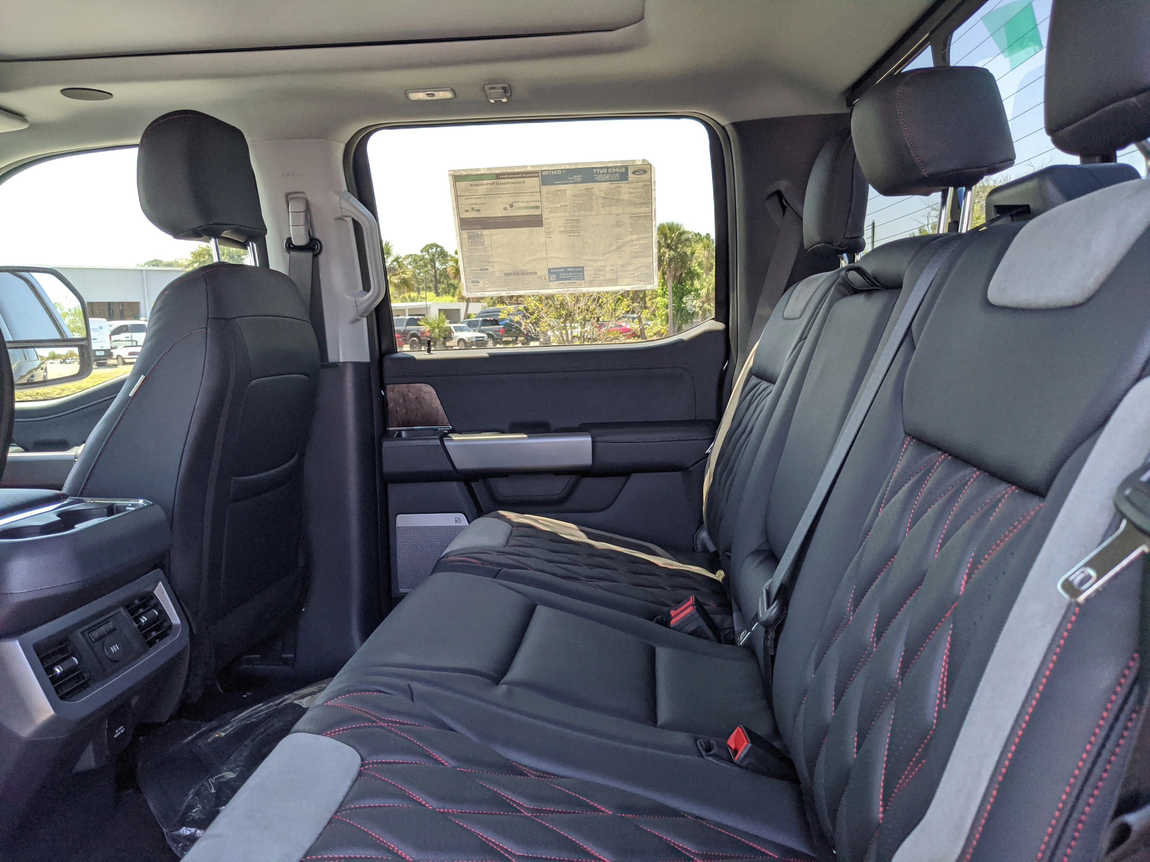 New 2026 Agate Black Metallic Ford F-250® Lariat® image 16