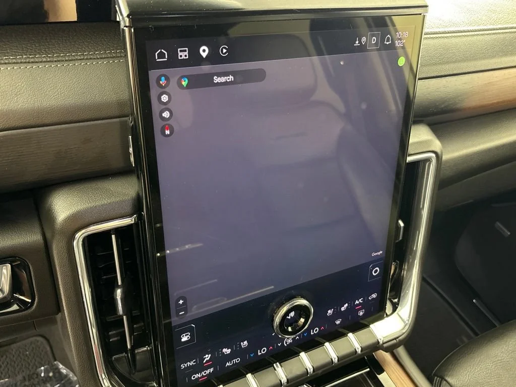 Used 2025 Sterling Metallic GMC Denali image 48