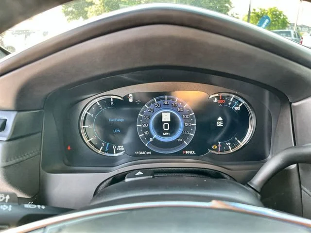 Used 2019 BLACK RAVEN Cadillac Platinum image 12