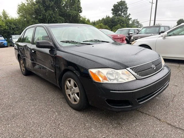 Used 2001 Black Toyota  image 1
