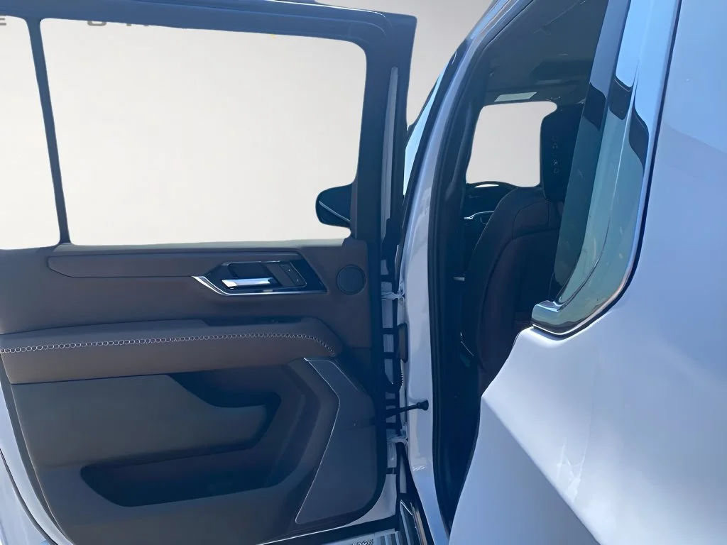 New 2026 Glacier White Tricoat GMC Denali Ultimate image 11
