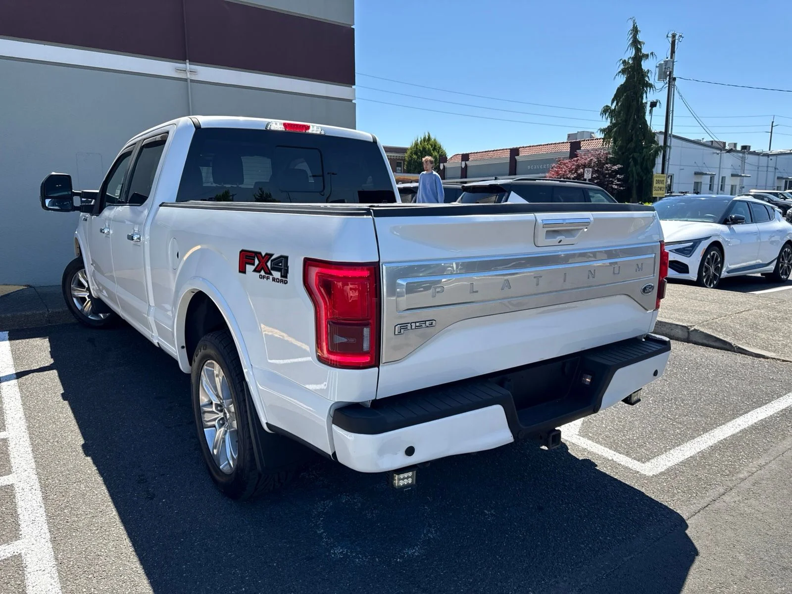 Used 2016 White Ford Platinum image 4