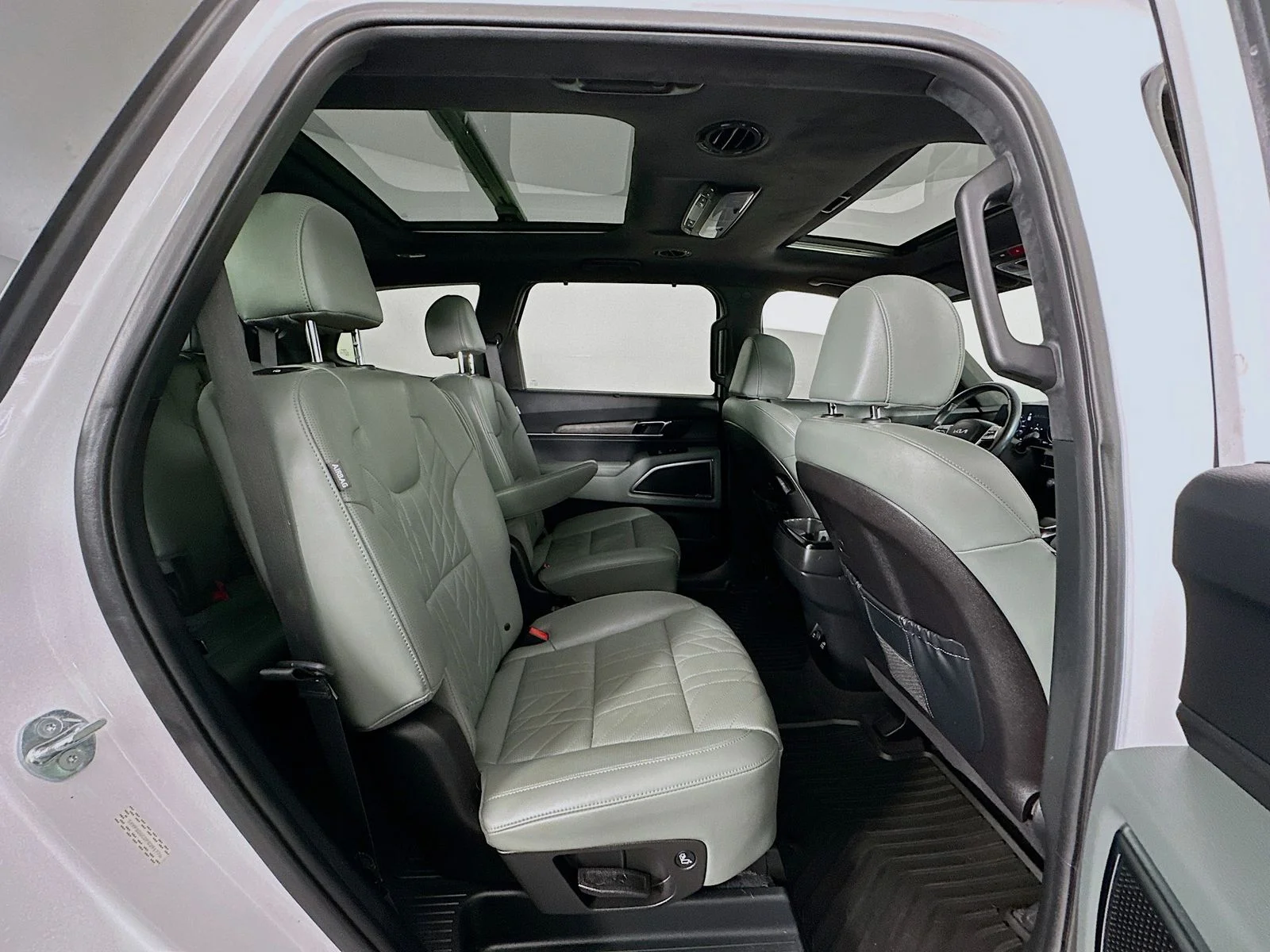 Used 2023 Glacial White Pearl Kia SX-Prestige X-Pro image 31