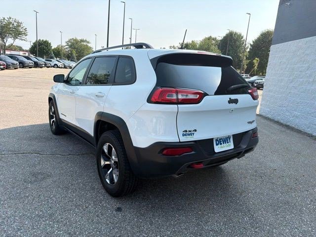 Used 2016 Bright White Clearcoat Jeep Trailhawk image 3