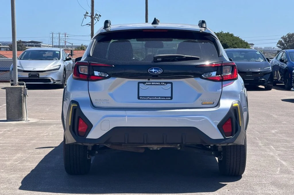 Used 2025 Silver Subaru Sport image 5
