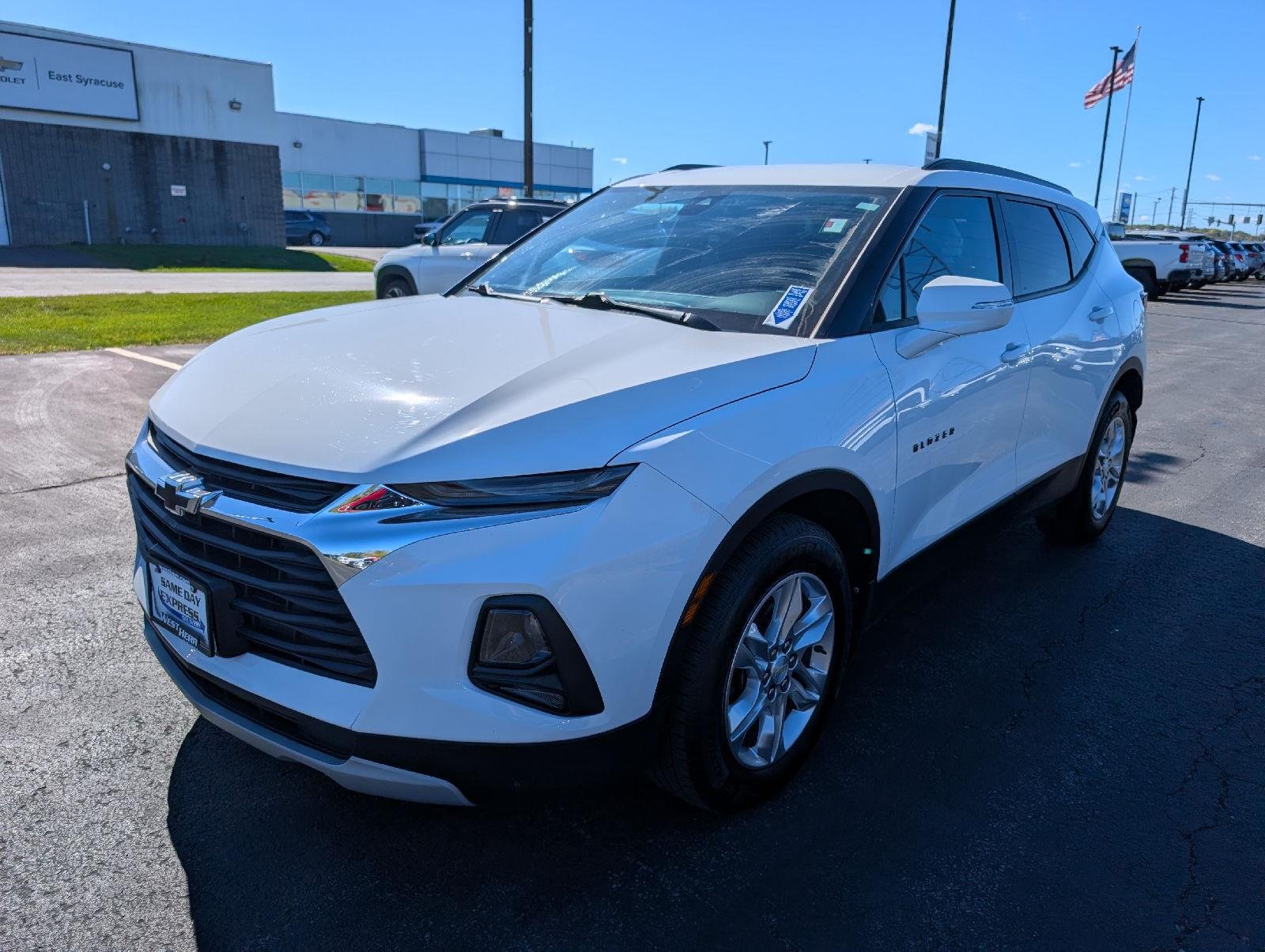 Used 2021 Summit White Chevrolet LT image 4