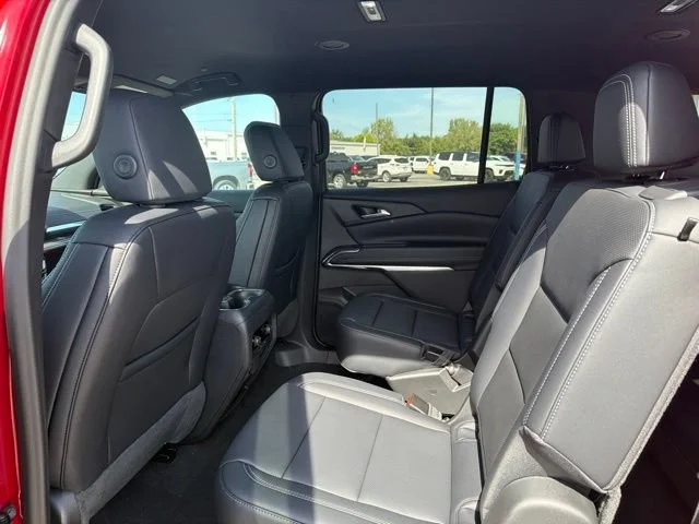 2027 Chevrolet Traverse LT - Photo 30