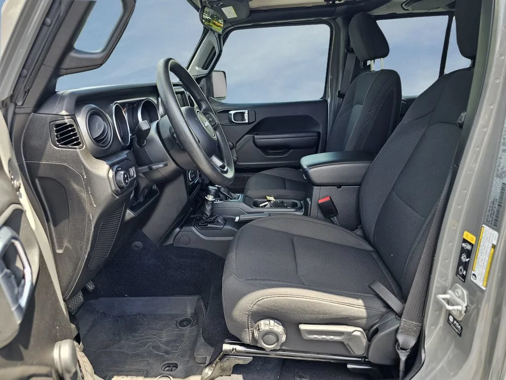 Used 2023 Sting-gray Clearc Jeep Sport image 17