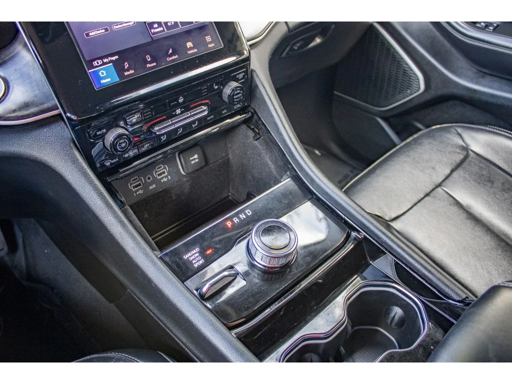 Used 2021 Bright White Clearcoat Jeep Limited image 49