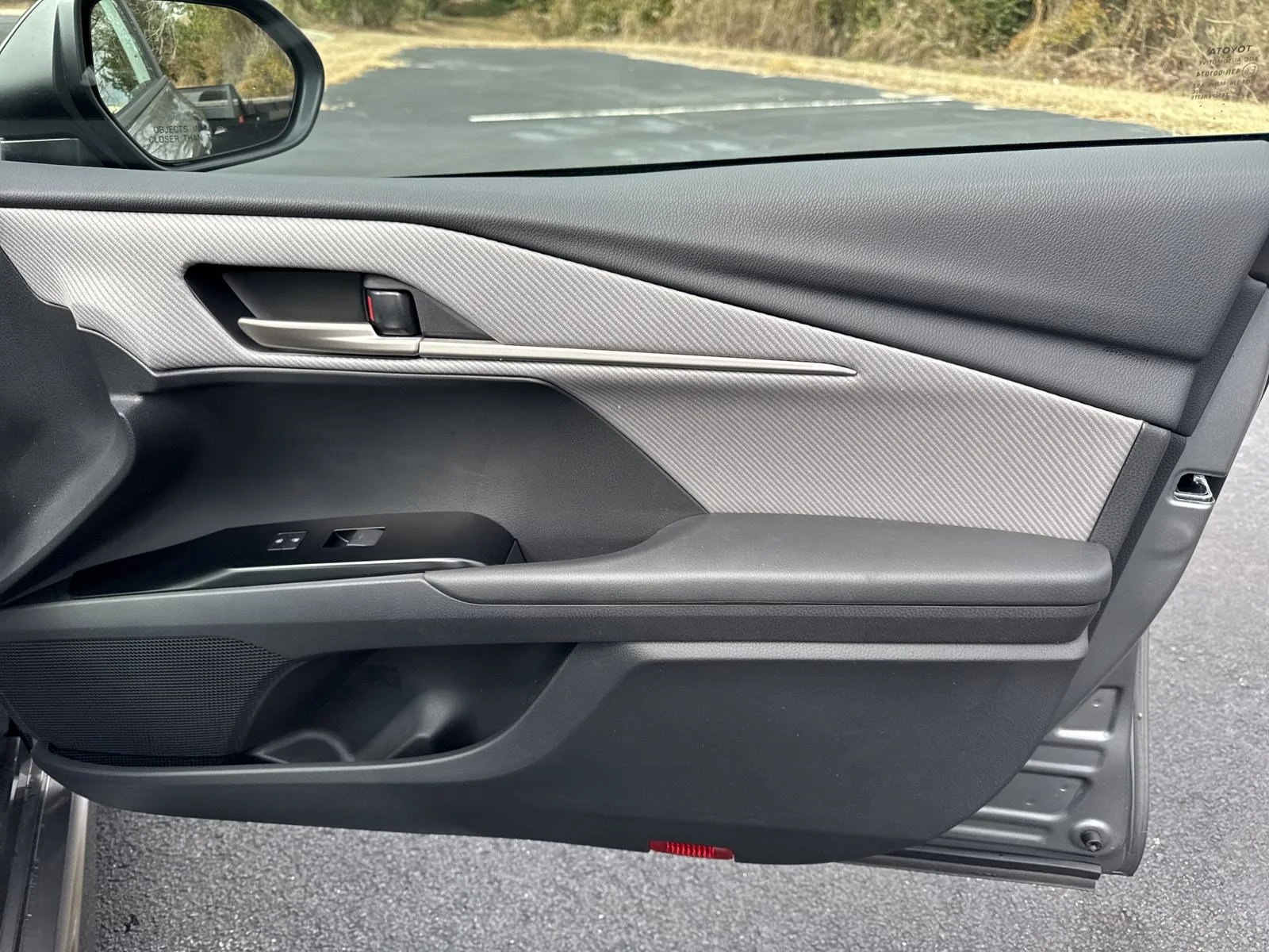 Used 2025  Toyota  image 34