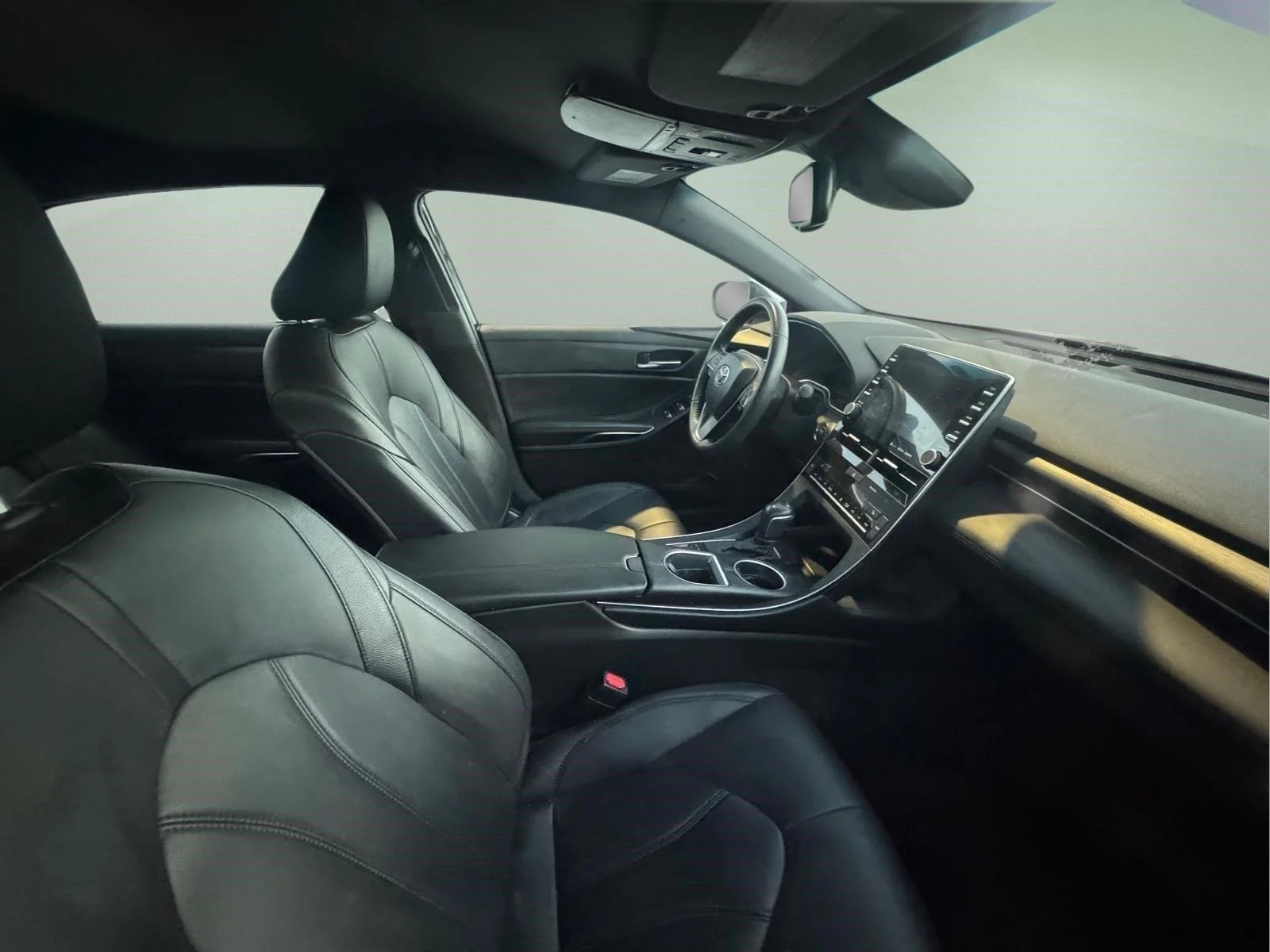Used 2022 Midnight Black Metallic Toyota XLE image 14