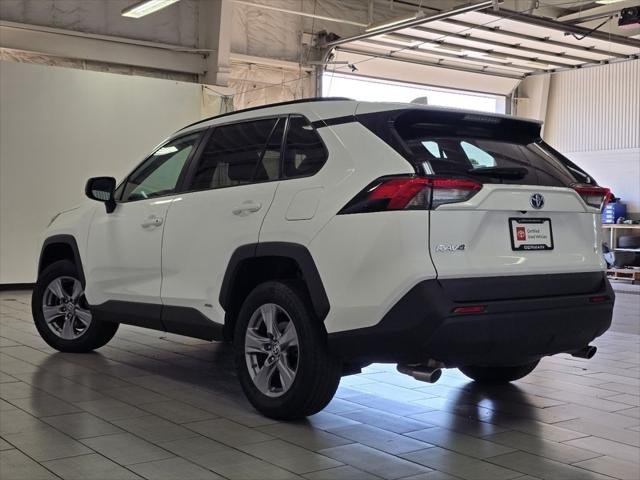 Certified Used 2022 ICE CAP Toyota  image 12