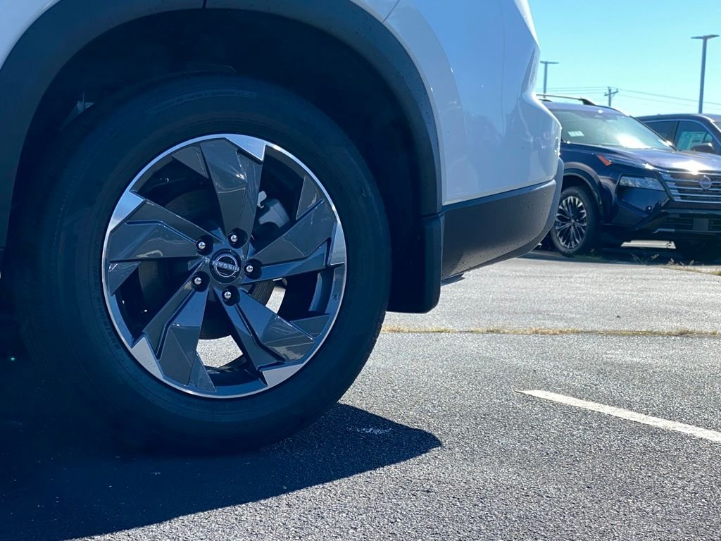 2026 Nissan Rogue SV - Photo 34