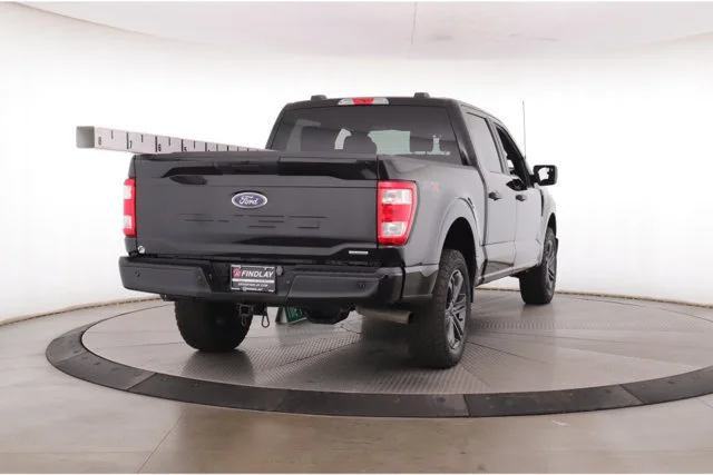 Used 2023 Black Ford XL image 7