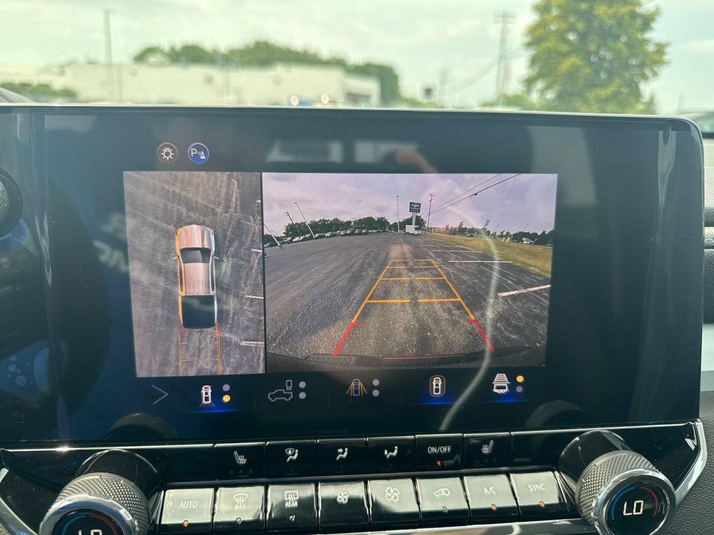2026 Chevrolet Colorado LT - Photo 19