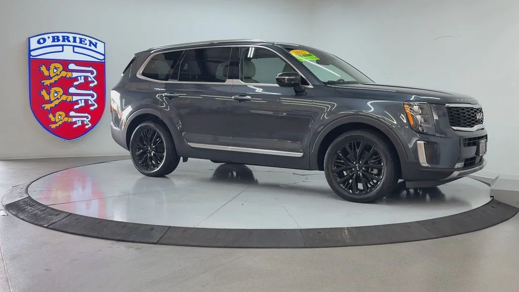 Used 2022 Grey Kia SX image 3