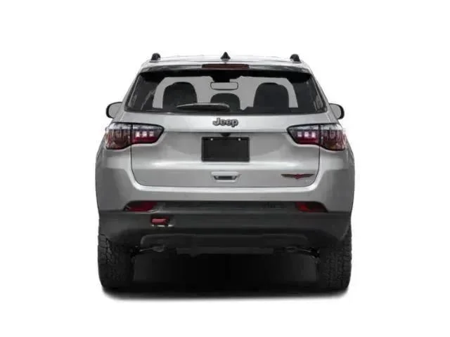 Used 2024 Silver Jeep Trailhawk image 5