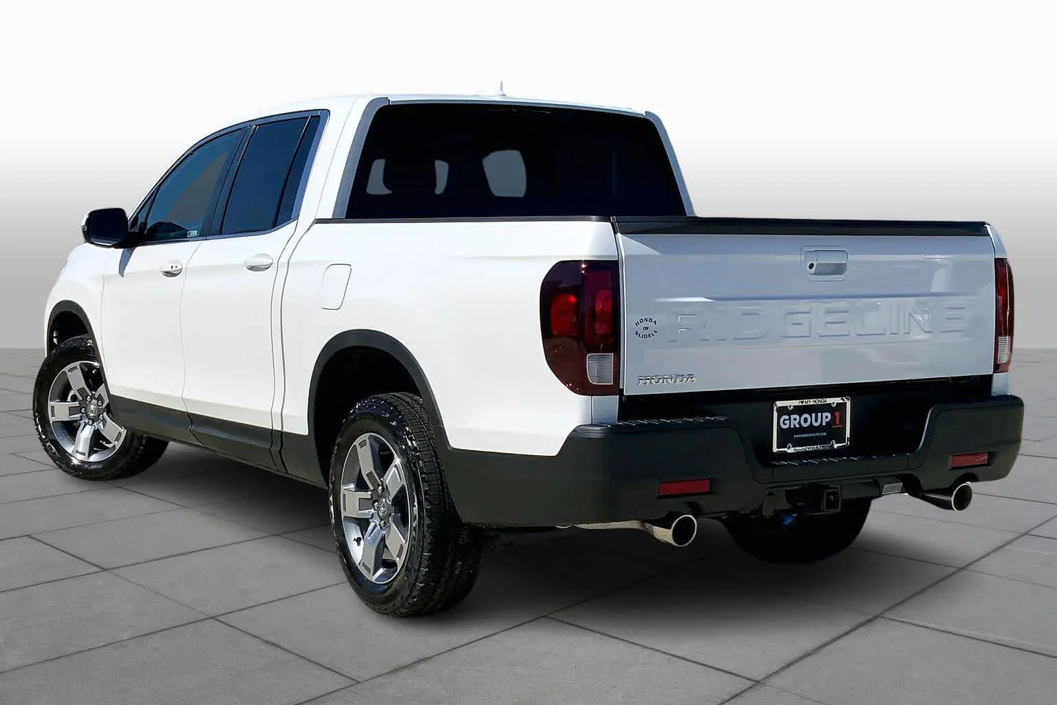 New 2026 Platinum White Pearl Honda RTL image 14
