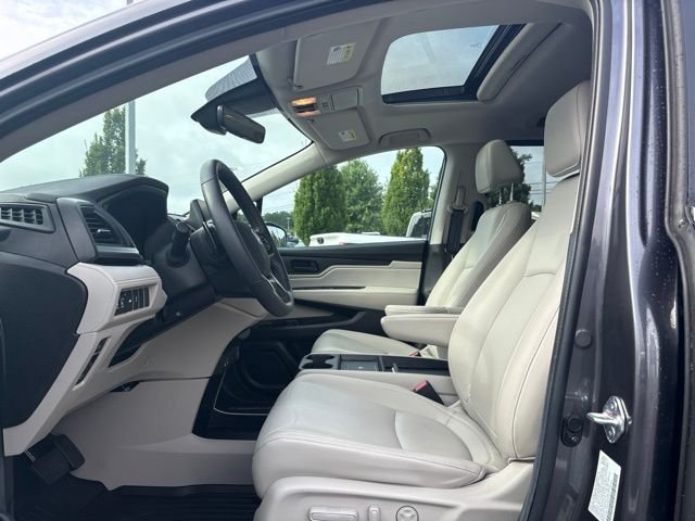 2025 Honda Odyssey EX-L - Photo 11