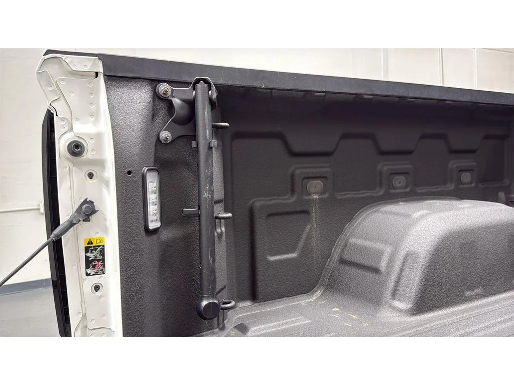 Used 2020 Summit White GMC SLT image 12