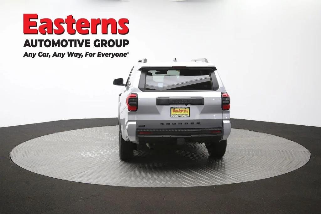 Used 2025 Silver Toyota SR5 image 36