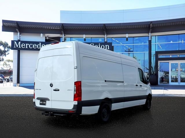 New 2026 White Mercedes-Benz Cargo 170 WB image 3