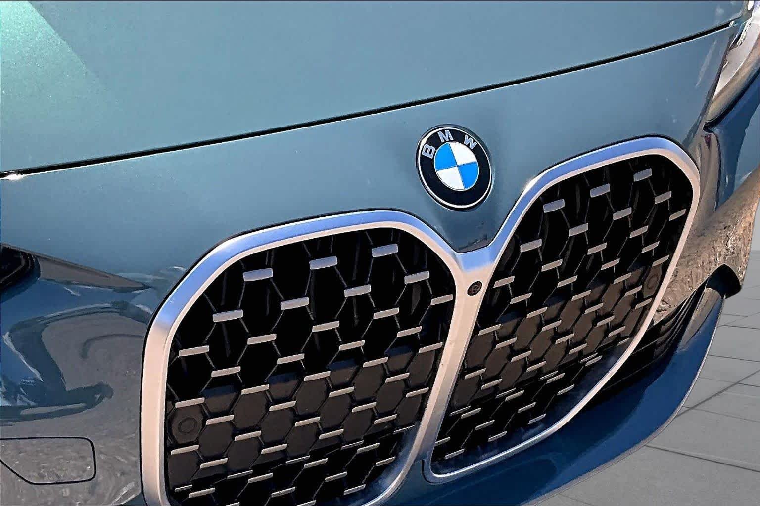 Used 2025 Cape York Green Metallic BMW 430i xDrive image 26