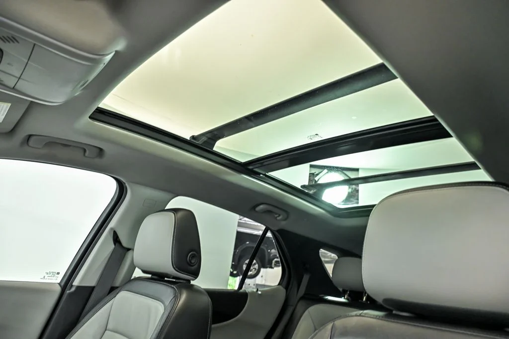 Used 2018 Gray Chevrolet Premier image 16