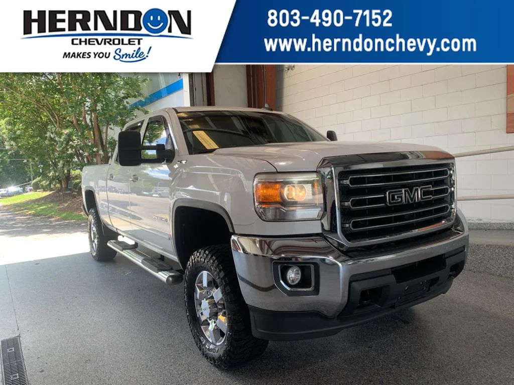 Used 2015 Summit White GMC SLE image 1