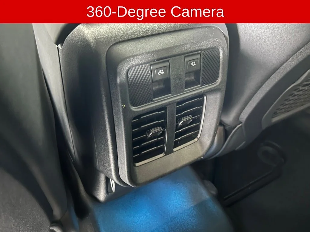 New 2026 Velocity Blue Metallic Ford Badlands® image 15