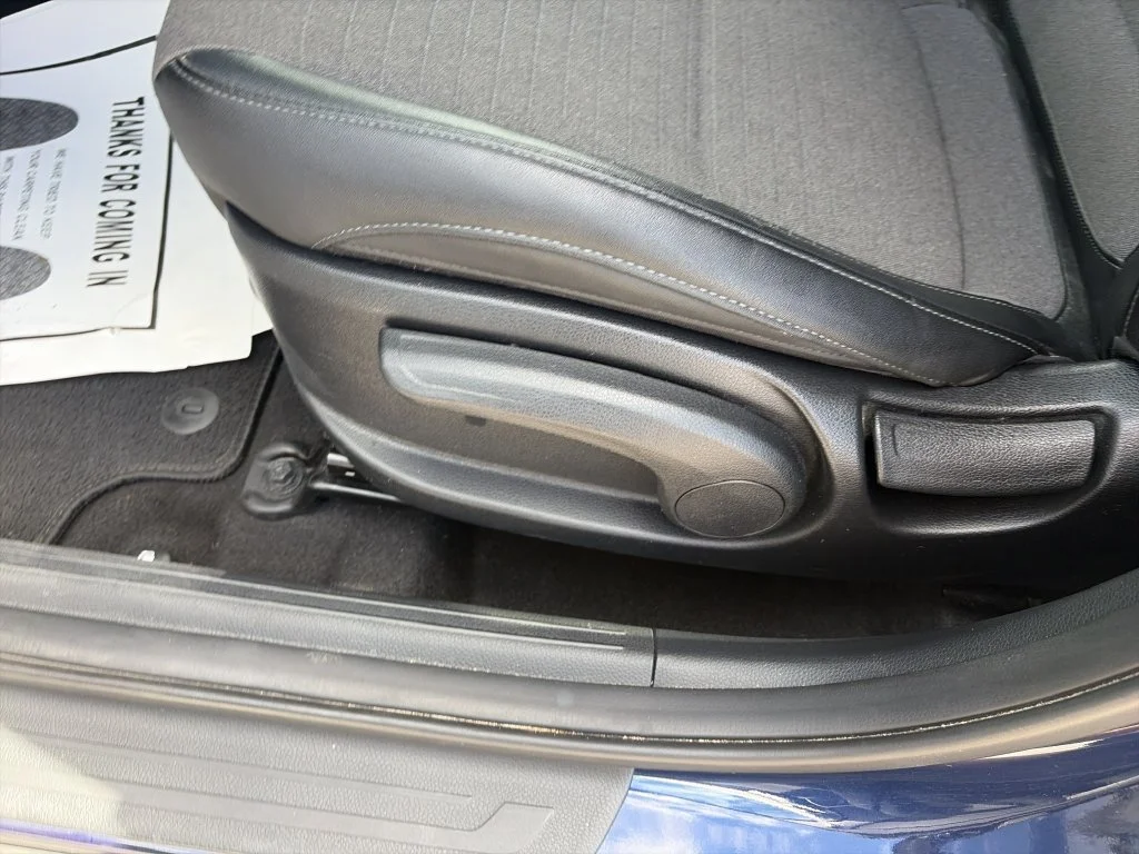 Used 2022 Blue Kia S image 13